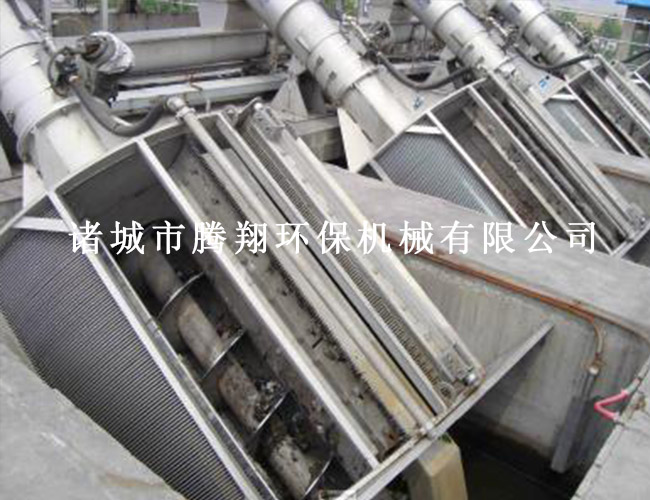 轉(zhuǎn)鼓式機械格柵機